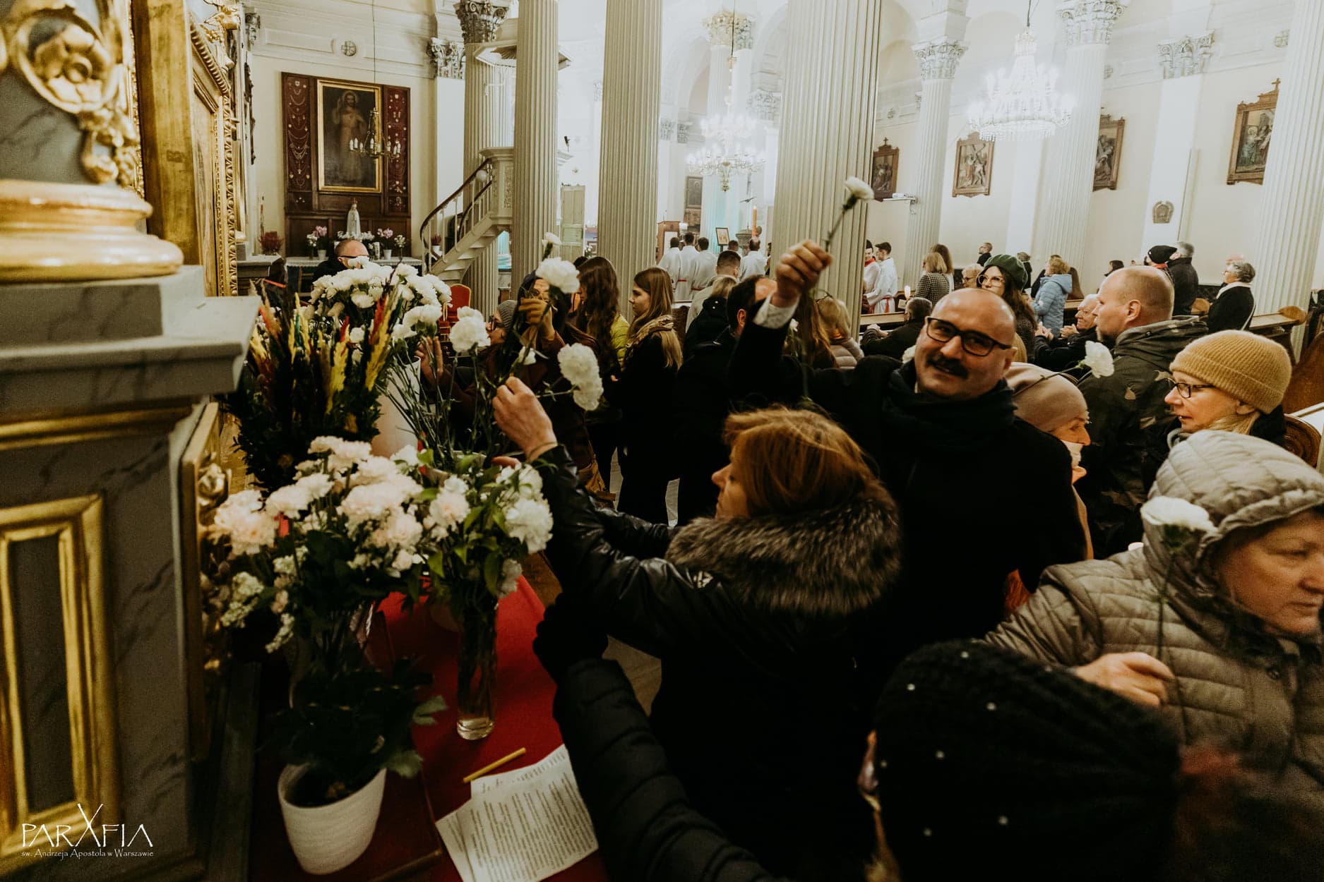 zdjecie ilustrujace miejsce w kosciele